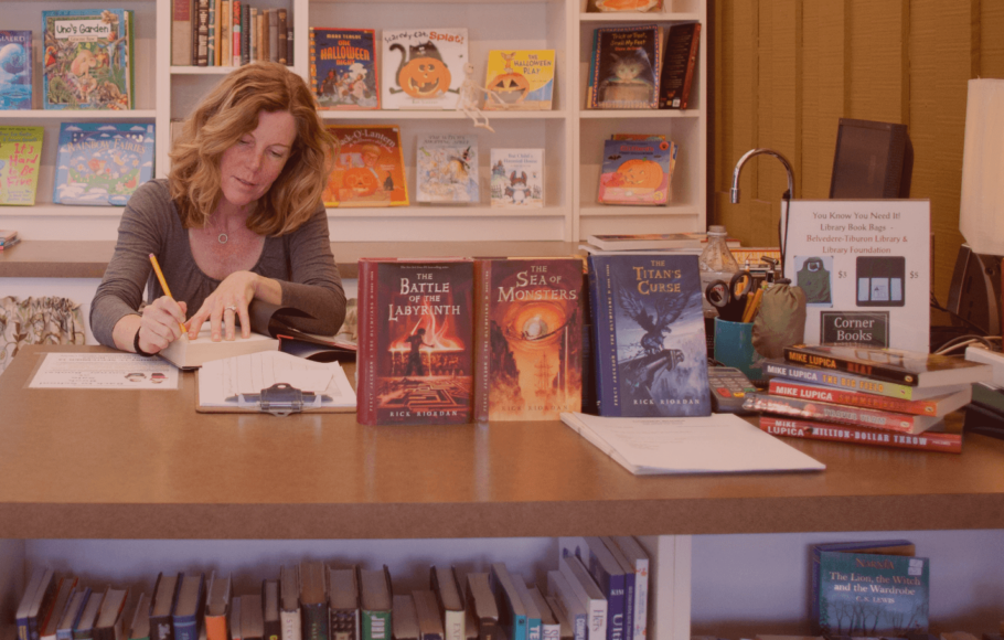 corner books